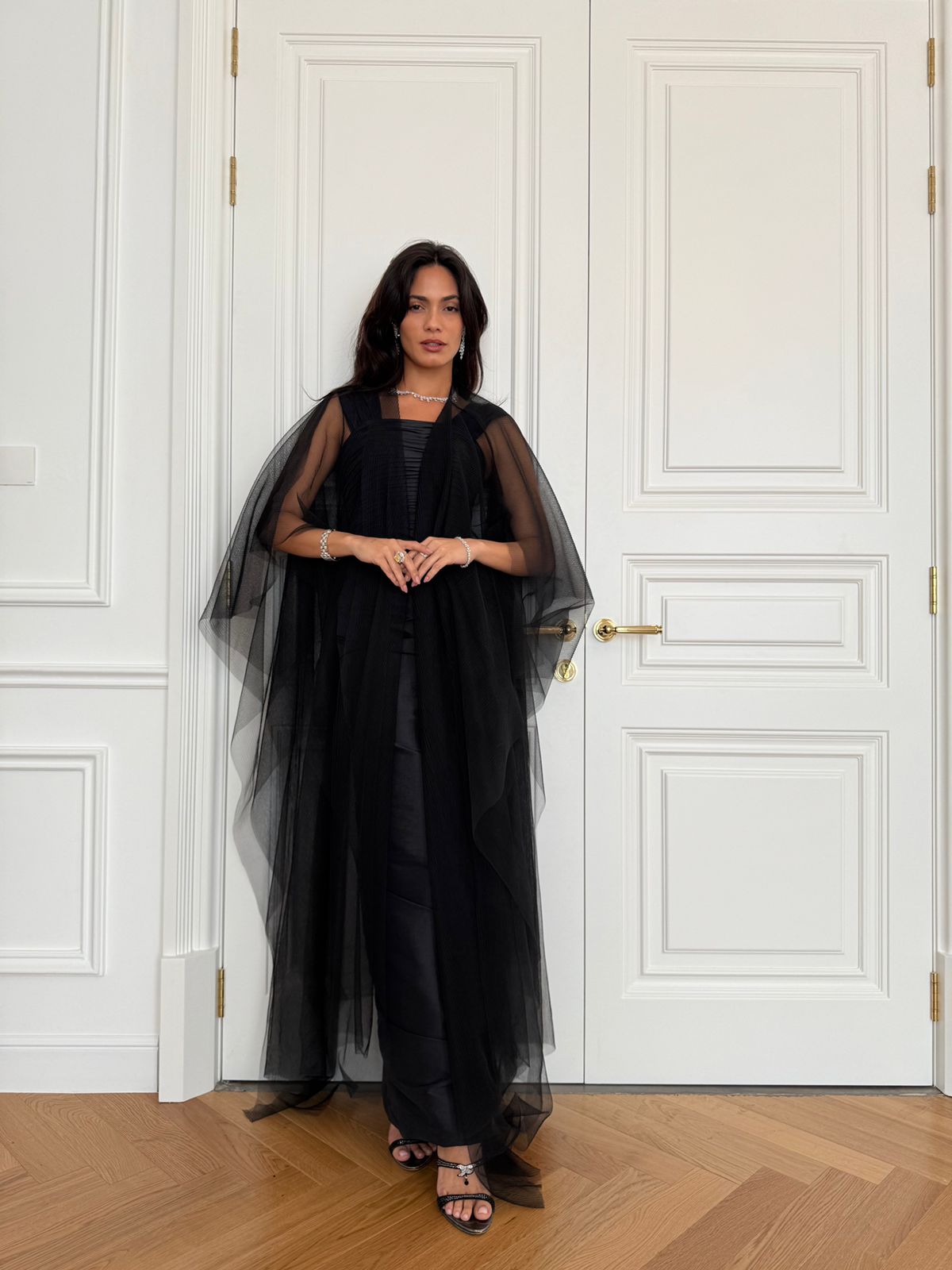Juman Abaya - Black