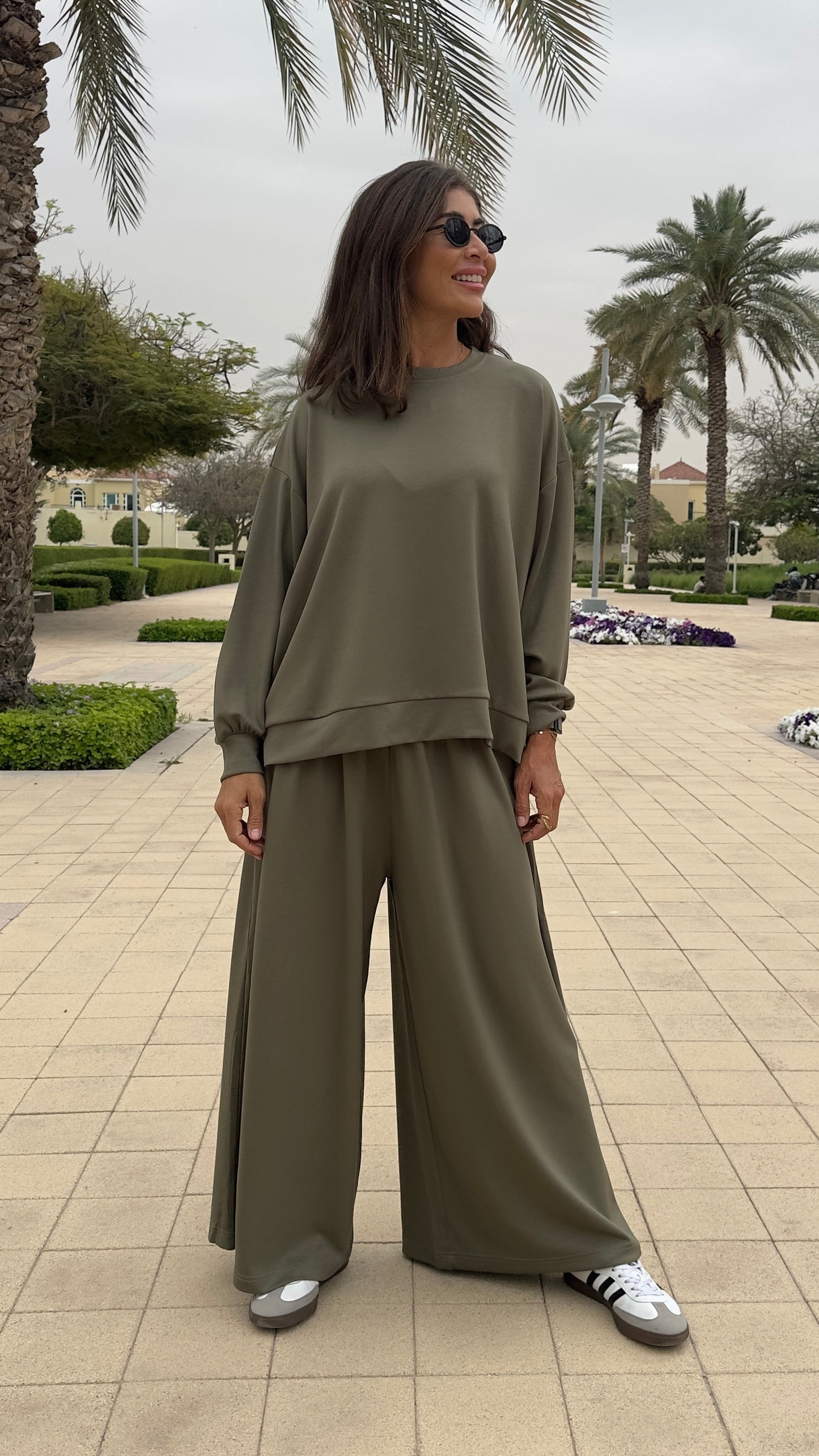 The Flow Set - Olive Green