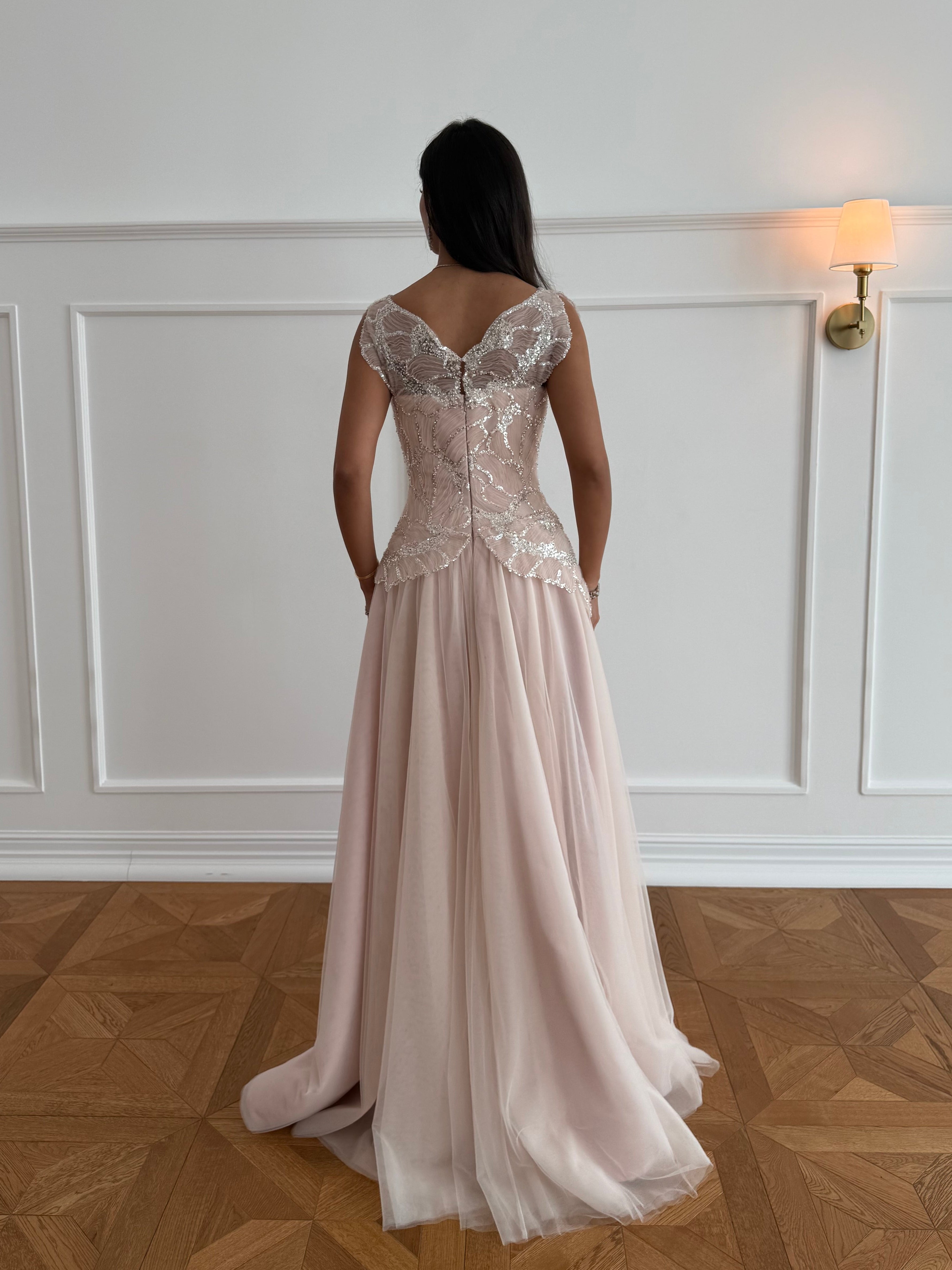Elara - Pink blush