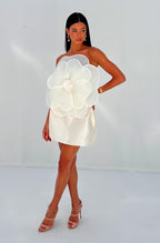 White Flower Top And Skirt - EDS025A