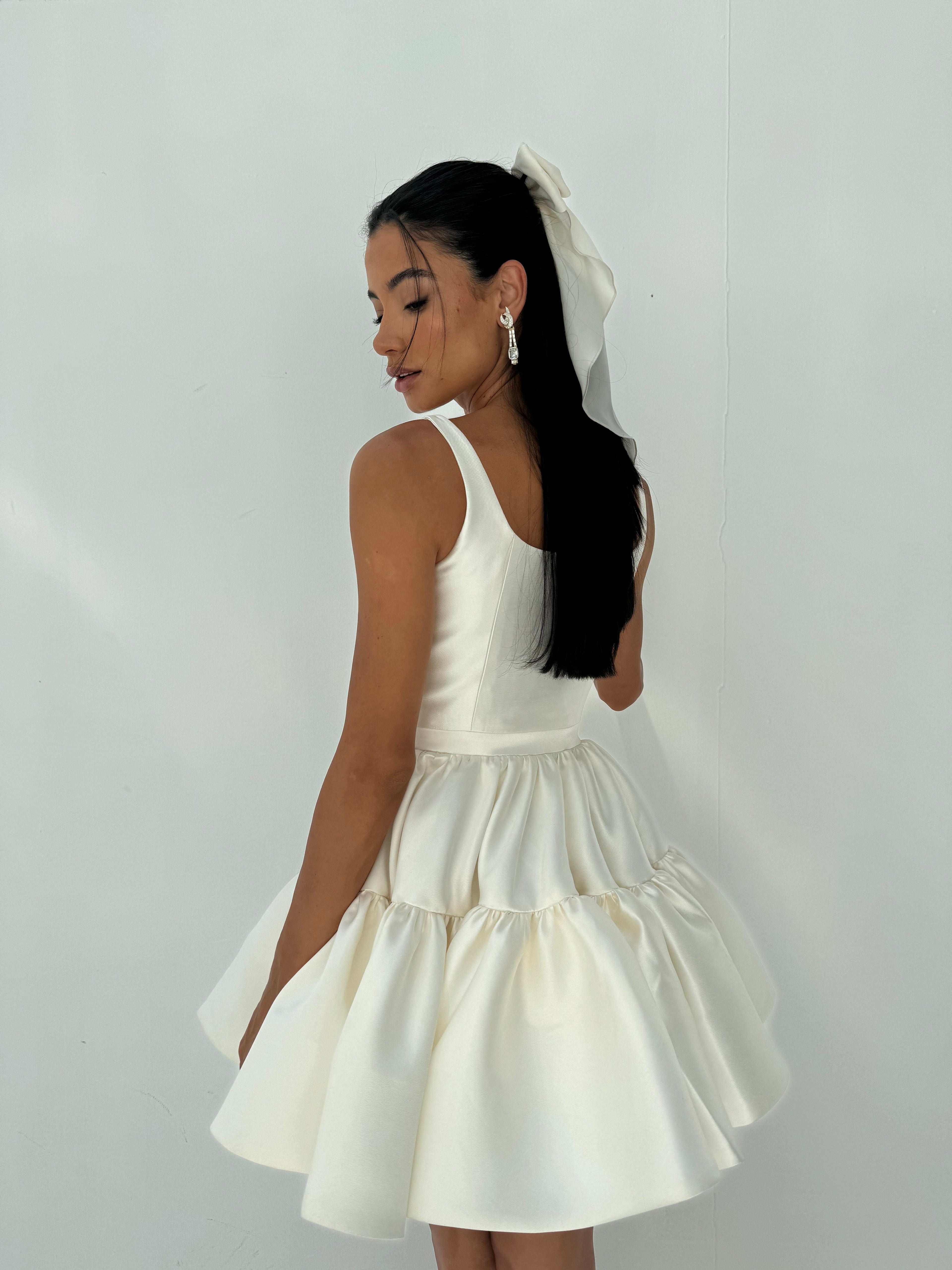 White Short Dress - EDS019A